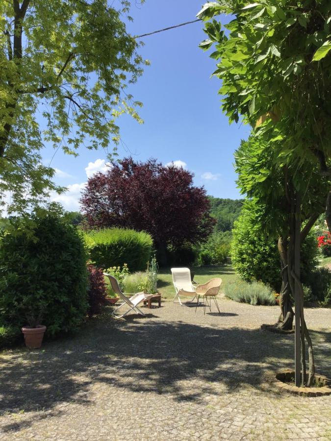 Sotto La Luna Bruna B&B Cocconato Eksteriør bilde