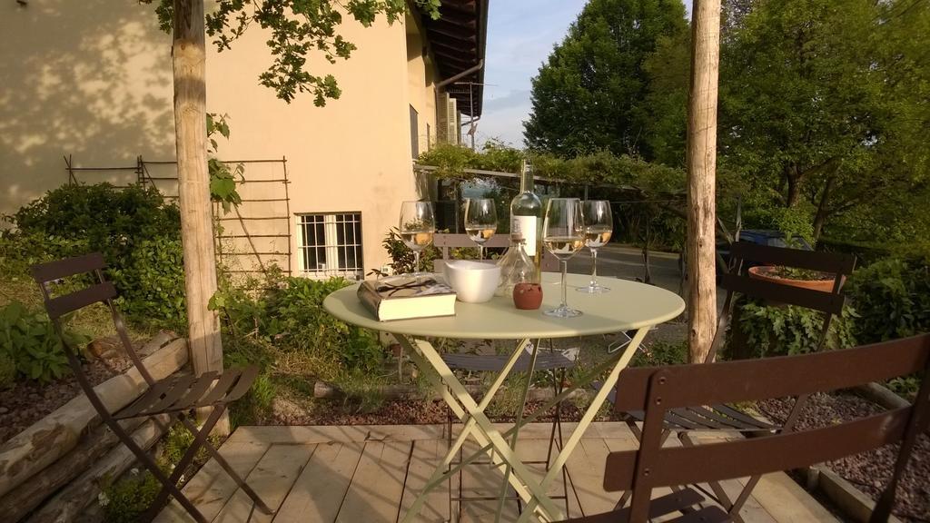 Sotto La Luna Bruna B&B Cocconato Eksteriør bilde