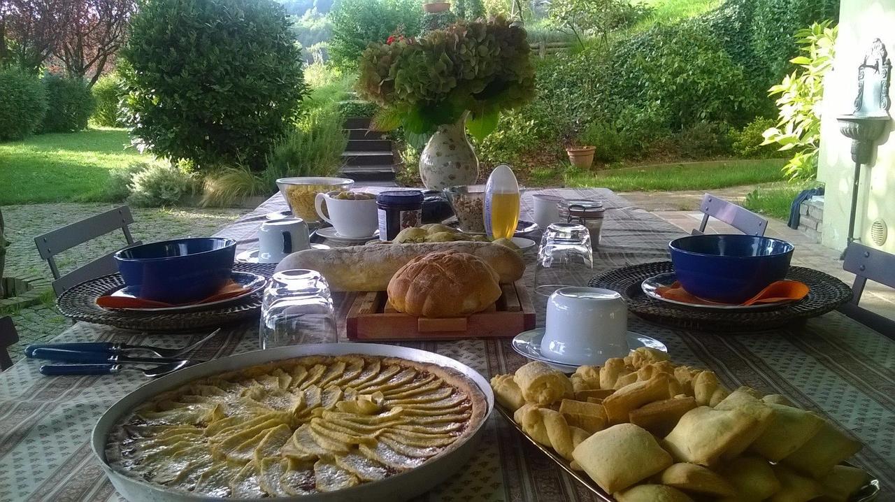 Sotto La Luna Bruna B&B Cocconato Eksteriør bilde