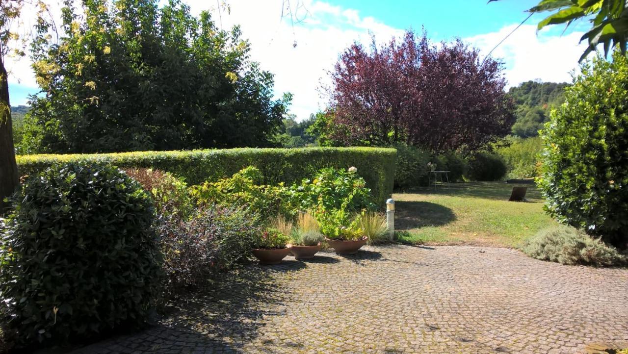 Sotto La Luna Bruna B&B Cocconato Eksteriør bilde